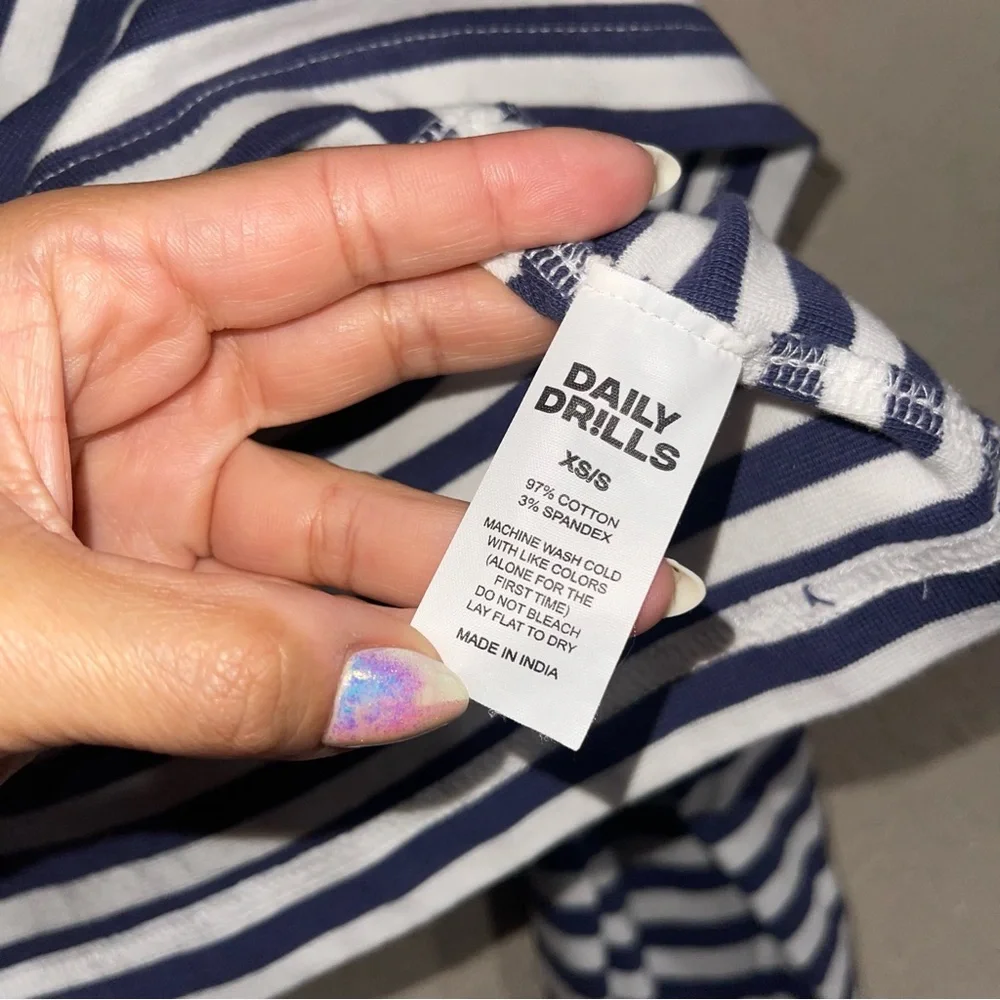 Daily Drills Black and White Striped Crewneck Sweater - Picture 3 of 10